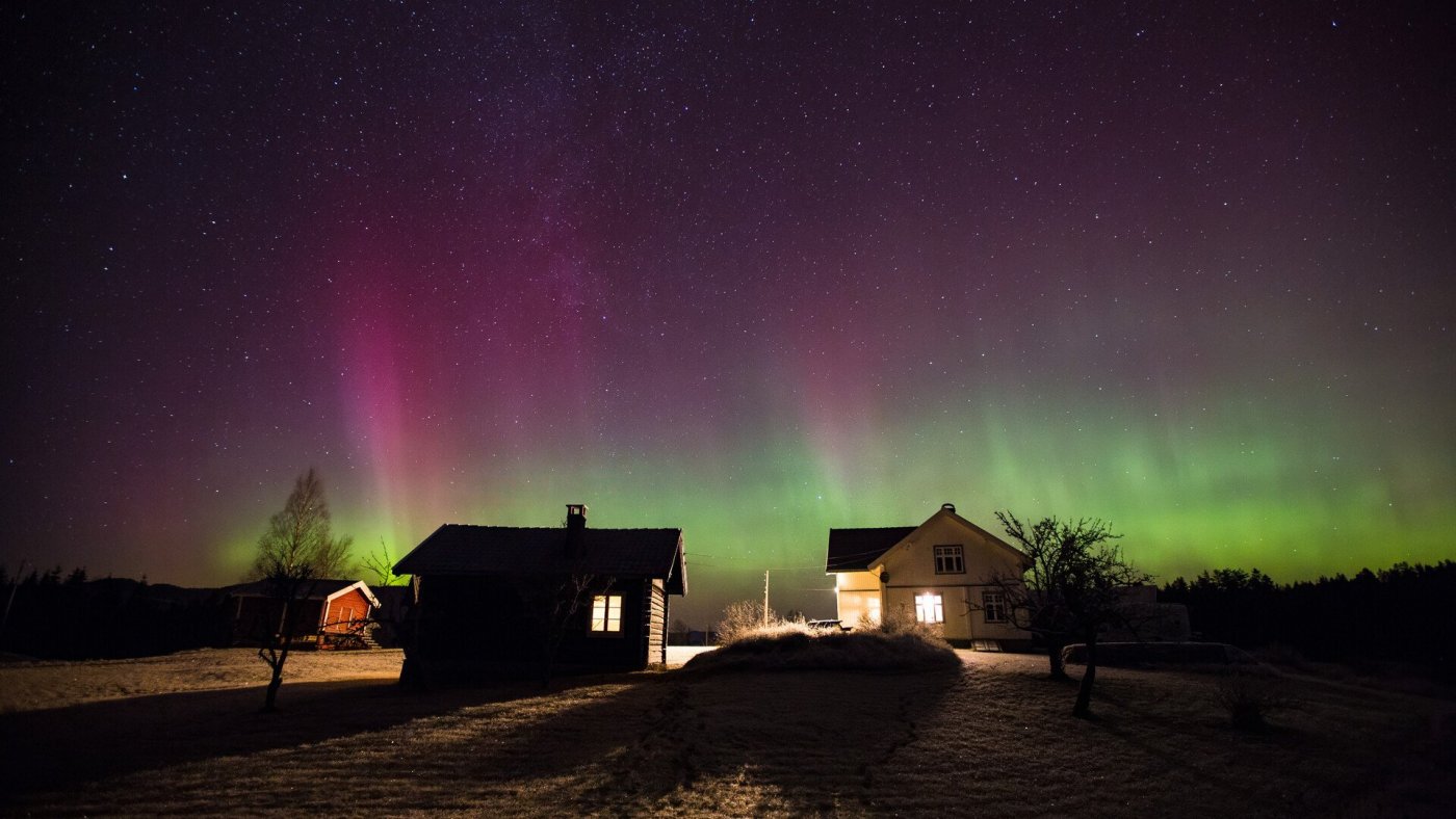 Polarlichter © Asgeir Helgestad / Artic Light AS